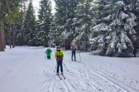 Как выбрать беговые лыжи ребенку 